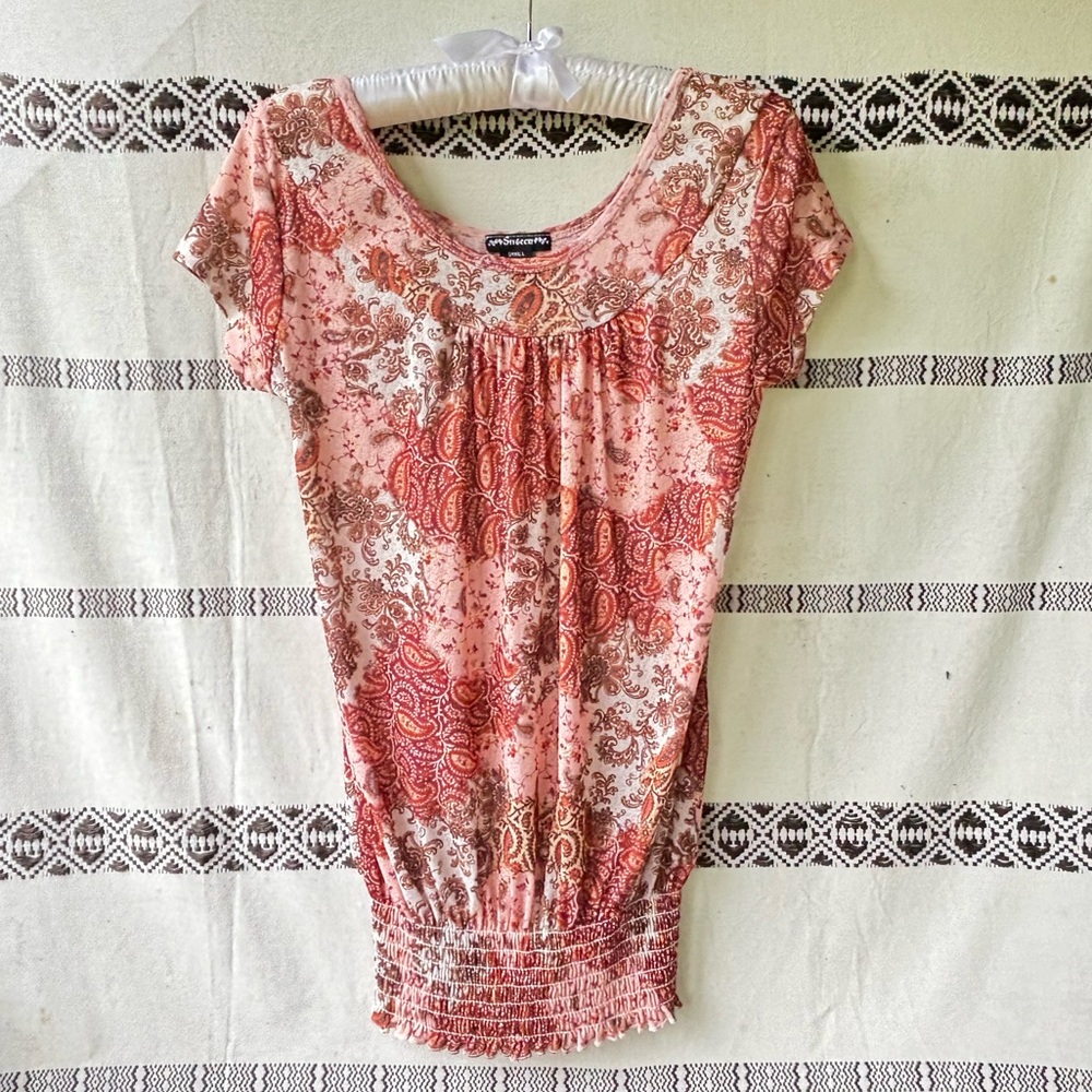 Y2K Sixteen Blouse Peach & Paisley  • Lightweight Top With Stretch Bottom • 90s￼